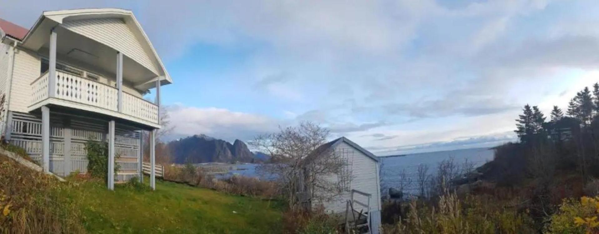 House By The Sea Reine, Lofoten Luaran gambar